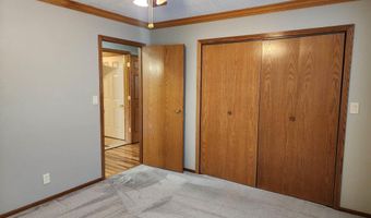 1005 Hillcrest Dr, Anita, IA 50020