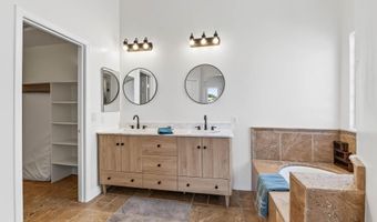 11016 W ALMERIA Rd, Avondale, AZ 85392