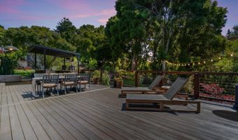995 Old Farm Ln, Aptos, CA 95003