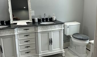 711 1ST St, Brookings, OR 97415