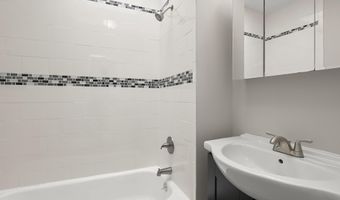 794 N GRANTLEY St, Baltimore, MD 21229