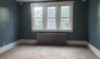 915 S Front St 2, Allentown, PA 18103