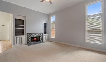 925 York Cv, Alpharetta, GA 30004