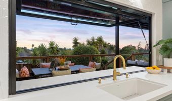 210 Thunderbird Dr, Aptos, CA 95003