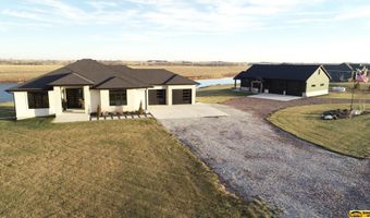 18228 London Ave, Beatrice, NE 68310