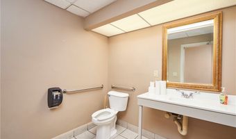 17-23 S Main St 301, Akron, OH 44308