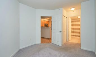 3101 N HAMPTON Dr 1215, Alexandria, VA 22302