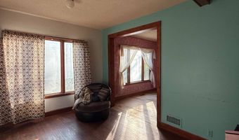 602 Bennett St, Bottineau, ND 58318