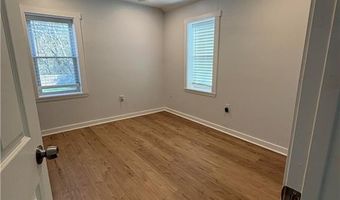 5304 Groovers Landing Rd SE, Acworth, GA 30101