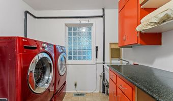 750 Park St, Ashland, OR 97520