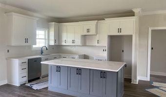 15091 Evans Rd, Athens, AL 35611