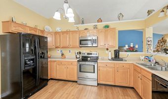 2421 Hickorywood Ct, Alexandria, KY 41001