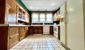 1227 L St, Bedford, IN 47421
