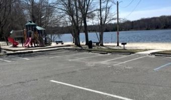 13 Poplar Pl, Blakeslee, PA 18610