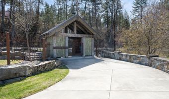 30 Bear Dance Vlg, Bigfork, MT 59911