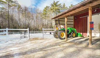 417 Candia Rd, Chester, NH 03036