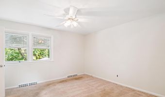 84 GREAT LAKE Dr, Annapolis, MD 21403