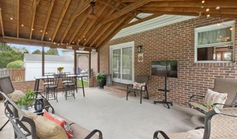 8 WORTHAM Ct, Bear, DE 19701