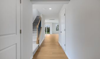 1062 A Dominy Ct, Camden, SC 29020