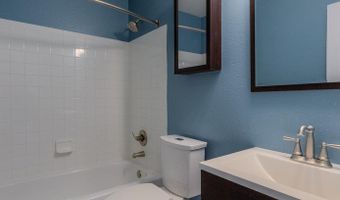 5551 S Yakima St, Aurora, CO 80015
