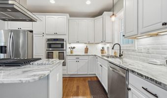 15255 LEE Hwy, Amissville, VA 20106