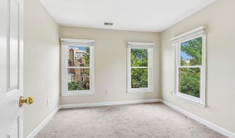 9700 WHITLEY PARK Pl #TH-19, Bethesda, MD 20814