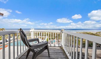 517 BEACH Ave, Atlantic Beach, FL 32233