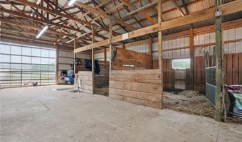6246 Slater Rd, Andover, OH 44003