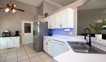 122 ISLAND WATER Way, Apollo Beach, FL 33572