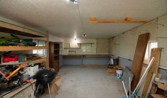 93 Lyall Hill Dr, Alderson, WV 24910