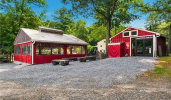 226 Tourtellot Hill Rd, Glocester, RI 02814