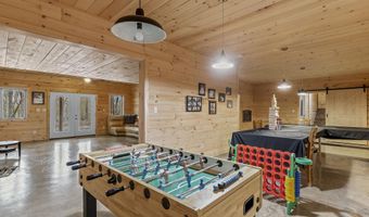 4978 S 11th Rd, Aldrich, MO 65601