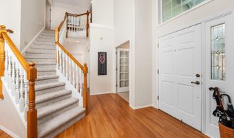 500 NW PACIFIC GROVE Dr, Beaverton, OR 97006