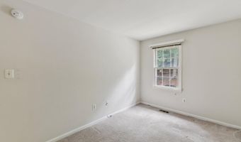 5858 LANGTON Dr, Alexandria, VA 22310