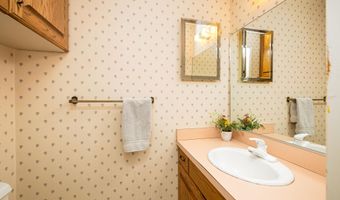 2623 Meade Ct, Ann Arbor, MI 48105