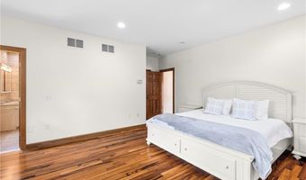 900 South Rd, East Greenwich, RI 02818