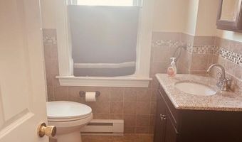 92 Halleck Ave, East Providence, RI 02915