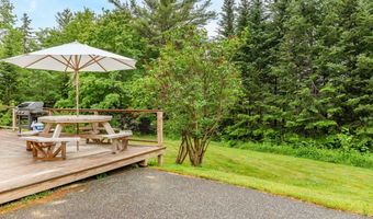 39 Kitteridge Brook Rd, Bar Harbor, ME 04609