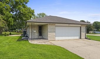 325 W GREENFIELD Ave, Algoma, WI 54201