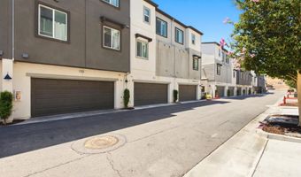 2572 S Escondido Blvd 808, Escondido, CA 92025