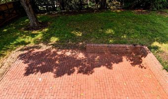 7513 SEBAGO Rd, Bethesda, MD 20817