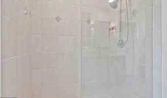 706 RIVERVIEW Ter, Annapolis, MD 21401
