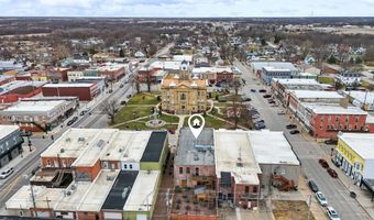 11 Benton Ave E, Albia, IA 52531