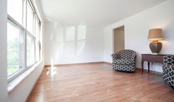 724 Hunters Run, Columbus, OH 43230