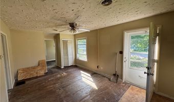 7138 Jefferson Rd, Ashtabula, OH 44004
