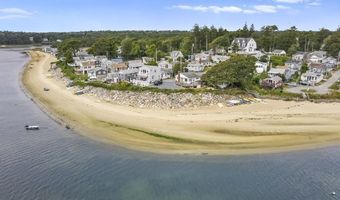 13 Thompson Rd A, Bourne, MA 02532