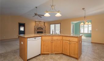 2232 Ridgewood Dr NW, Alexandria, MN 56308