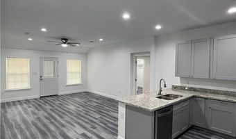 718 AVENUE J None, Bogalusa, LA 70427