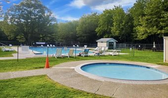 9 SYCAMORE Cir, Albrightsville, PA 18210