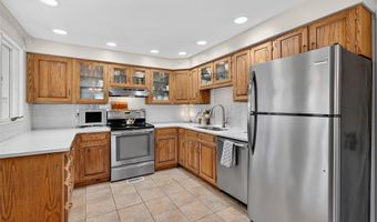 5548 Chestnut St, Augusta, MO 63332